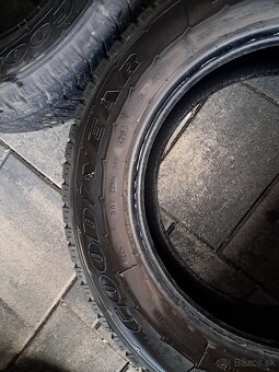 Pneumatiky Goodyear  205/65 R16C - 4