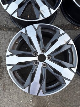 Disky Peugeot 3008 / 5008 R18, 7,5J, ET49 Los Angeles - 4