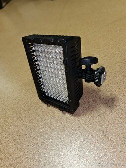 LED video svetlo CN-126 - 4