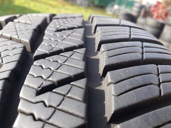 235/50 r19 zimne pneumatiky - 4