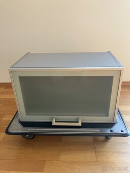 Dve kuchynske vyklopne skrinky Hanak - 4