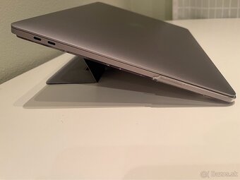 Macbook Pro i7, 15,4” - 16 GB, 512 GB, 2017 - 4