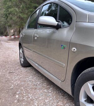Peugeot 307 1.6 HDi Hatchback - 4