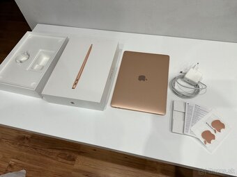 Apple macbook air 13” TOP STAV a1932 - 4