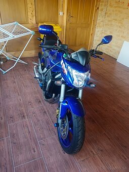 Honda Hornet 600 - 4