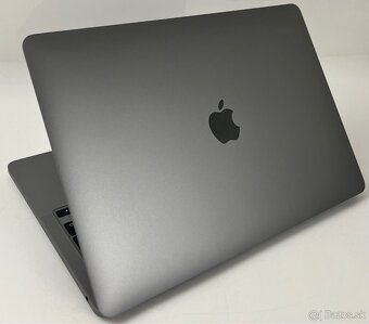 Macbook Pro 2022 M2 13” - 4