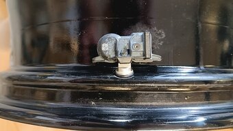 R17 toyota corolla 5x114,3 mm - 4