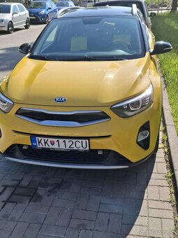 Kia stonic gold - 4