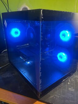 Herny pc : ryzen 5 3600x , 16gb ram , gtx 1660s , 500gb ssd - 4