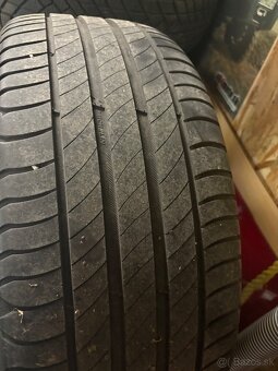 5x112 r17 225/55R17 - 4
