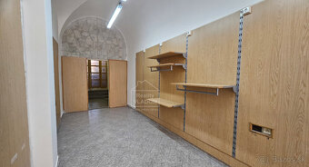 ✅ Obchodný priestor v historickom centre Prešova – 50 m2. - 4