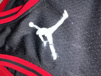 Predám originálny NBA dres Chicago Bulls – DeMar DeRozan #11 - 4
