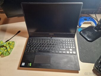 Predám herný notebook Lenovo Legion 5 - 4