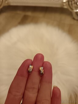 Zlaté náušnice 9k - 4