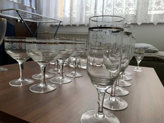 Poháre na víno, šampanské, pivo, koňak, vodu, TOP STAV - 4