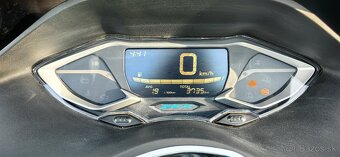 Predám Honda PCX 125 - 4