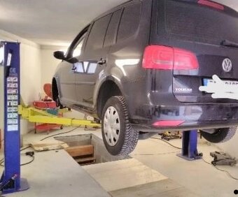 Dvojstlpový zdvihák bezprejazdový  3t nízky stlp - 4