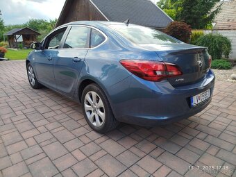 Astra J, sedan, 1.6 CDTI - 4
