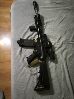 Airsoft M4 Zbraň s Full upgrade. - 4