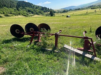 Predám zhrnovač za traktor - 4