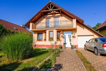 Unikátna ponuka rodinného domu s futbalovým ihriskom a ve - 4