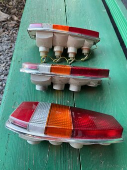 Zadné svetlá Škoda 120 - 4
