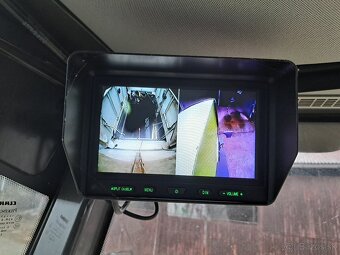 Kombajn CLAAS TRION 660 - 4