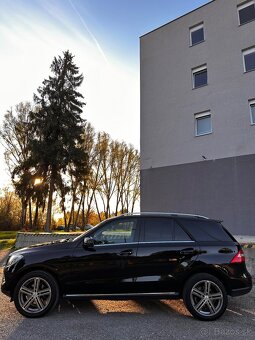 Predam Mercedes ML 350 / 3.0 / 190kw / 210tis km/ 2012 - 4