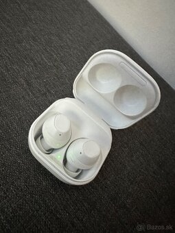 Galaxy Buds Fe - 4