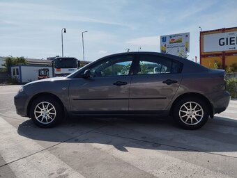 Mazda 3 - 4