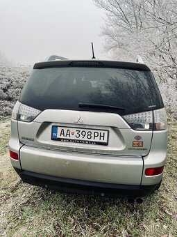 Mitsubishi Outlander ll, Outlander - 4