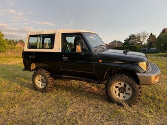 Toyota Land Cruiser KZJ 73 - 4