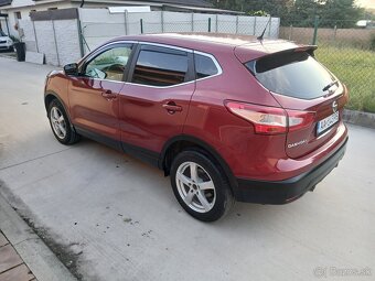 Nissan Qashqai - 4