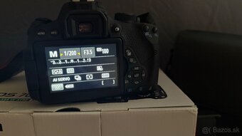 Canon EOS 700D - 4