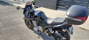 Suzuki Bandit GSF650S - 4