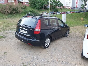 Hyundai i30cw 1.6crdi - 4