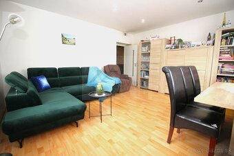 PREDAJ 5 izb DOM v obci PRUSY s pozem. 1880m2 - 4