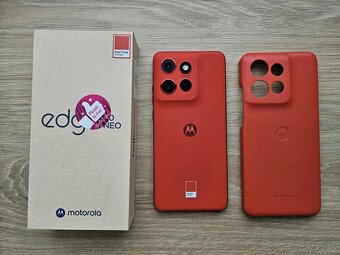 Motorola Edge 50 Neo,8GB/256 GB,cerveny,top,zaruka,kryt - 4