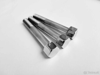 jawa robot - spojovací materiál - 4