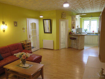 zrekonštruovaný praktický 4–IZBOVÝ RODINNÝ DOM v Lužiankach - 4