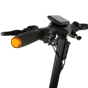 Nová elektrokolobežka KuKirin A1 2025 - 4