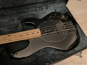 Ernie Ball Musicman Stingray USA 2008 - 4