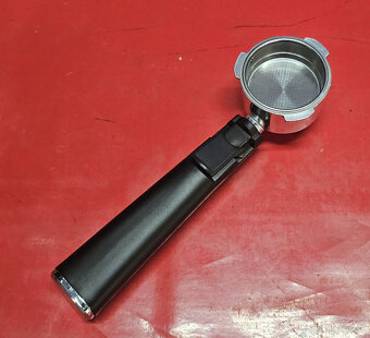 Predám pákový kávovar Klarstein GrandPresso Touch - 4