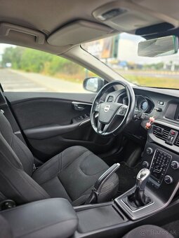 Volvo V40 - 4