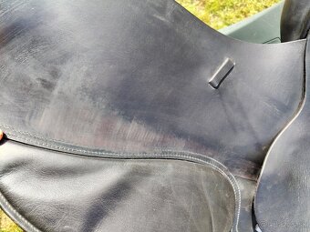 Drezúrne anglické sedlo 17,5 komora 2 - 4