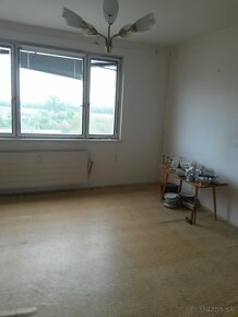 3 izbový byt s loggiou v Kalnej n./Hr. - 4