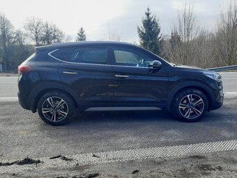 Hyundai Tucson 2.0 CRDi Premium 4x4 ● plná výbava - 4