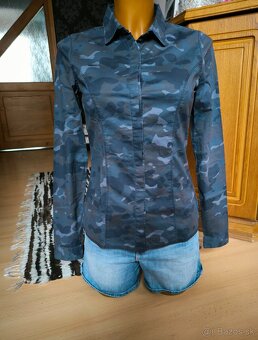 Dámska slim košeľa Calvin Klein Jeans, veľ. XS/S - 4