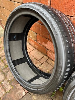 Predám pneumatiky Pirelli P-Zero 285/30 ZR21 (100Y) - 4