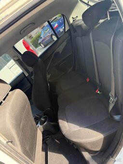 Hyundai i20 1.2i 62 kW r.v. 2014 - 4